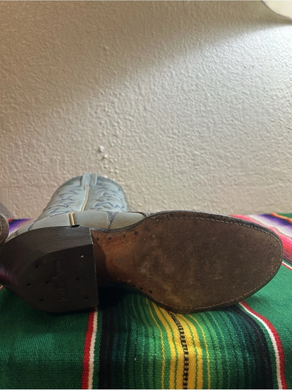*RARE* Soft Powder Blue Hand Made Laramie Boots - Picture 8 of 11